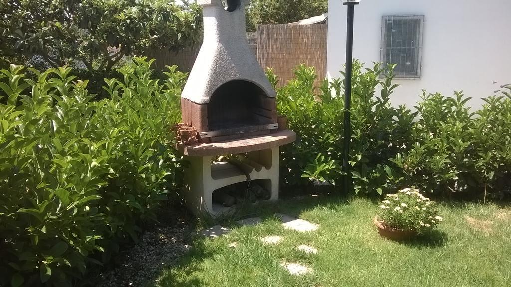 לינה וארוחת בוקר טרמולי Il Casale Di Rodolfo מראה חיצוני תמונה