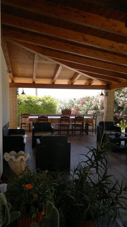 לינה וארוחת בוקר טרמולי Il Casale Di Rodolfo מראה חיצוני תמונה