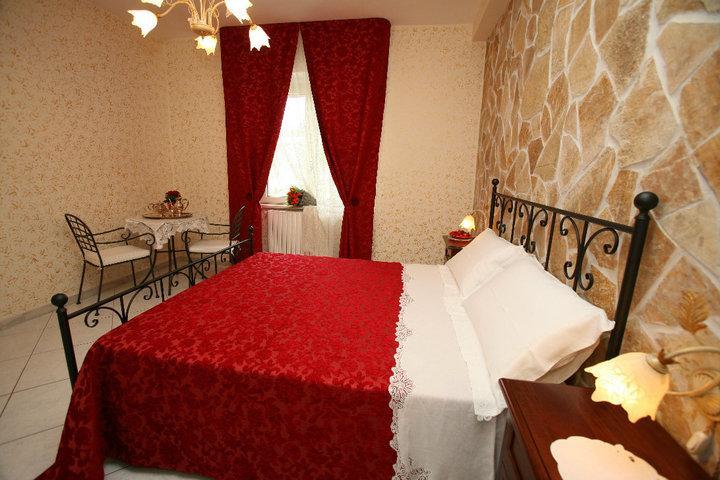 לינה וארוחת בוקר טרמולי Il Casale Di Rodolfo חדר תמונה